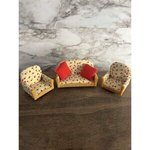 Calico Critters Sylvanian Family  Living Room Lot Couch Chairs Pillows